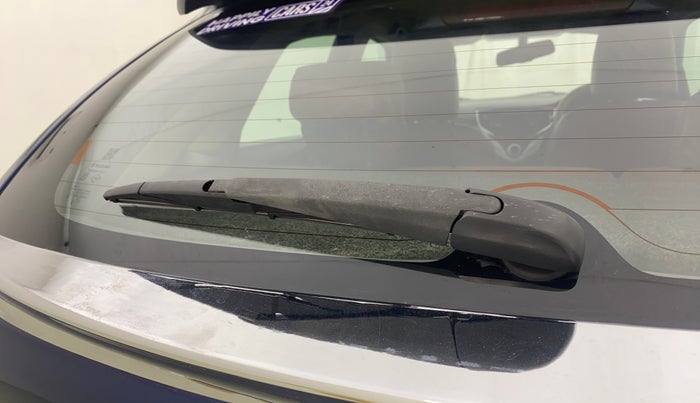 2018 Maruti Baleno ZETA PETROL 1.2, CNG, Manual, 1,42,651 km, Rear Wiper