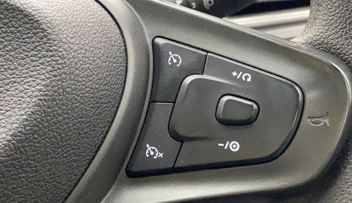 2022 Tata ALTROZ XZ PETROL, Petrol, Manual, 19,775 km, Adaptive Cruise Control