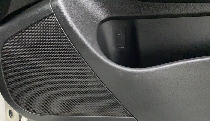 2015 Maruti Swift ZXI, Petrol, Manual, 34,422 km, Speaker