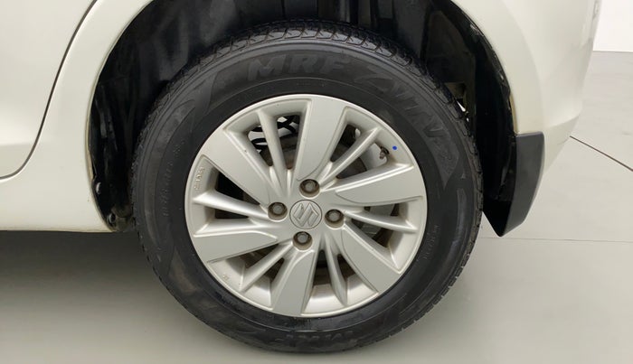 2015 Maruti Swift ZXI, Petrol, Manual, 34,422 km, Left Rear Wheel