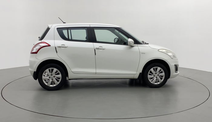 2015 Maruti Swift ZXI, Petrol, Manual, 34,422 km, Right Side
