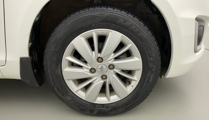 2015 Maruti Swift ZXI, Petrol, Manual, 34,422 km, Right Front Wheel