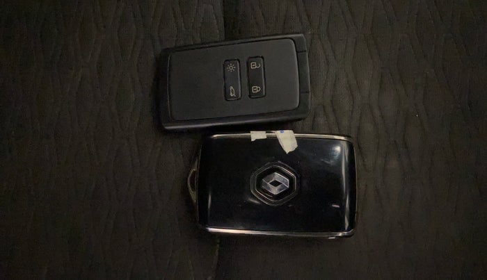 2021 Renault Kiger RXZ MT, CNG, Manual, 1,09,493 km, Key Close Up