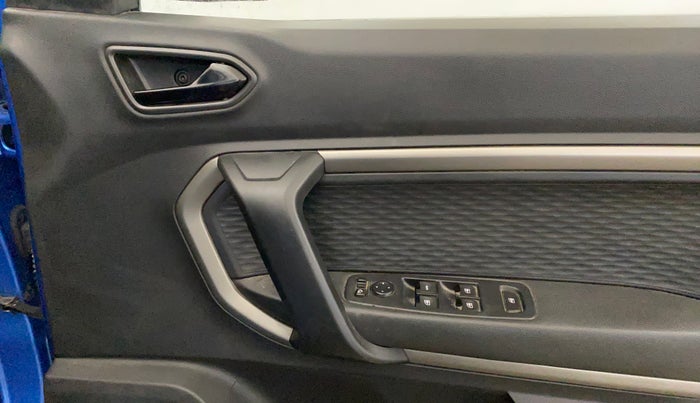 2021 Renault Kiger RXZ MT, CNG, Manual, 1,09,493 km, Driver Side Door Panels Control