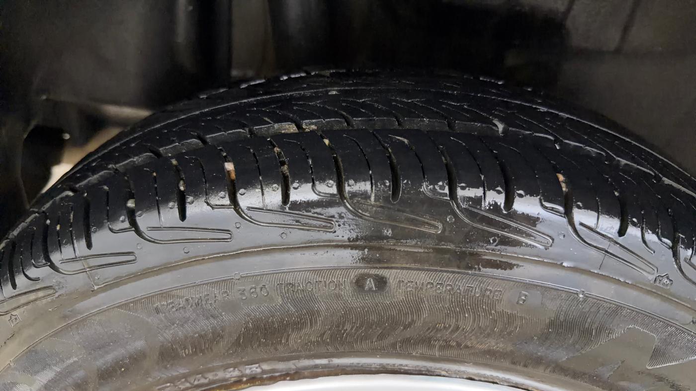 2019 Maruti Swift LXI, Petrol, Manual, 57,241 km, Right Rear Tyre Tread