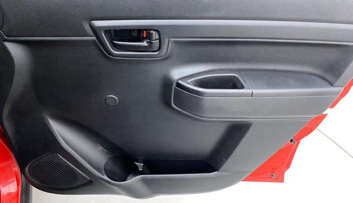 2021 Maruti S PRESSO LXI, Petrol, Manual, 39,640 km, Driver Side Door Panels Control