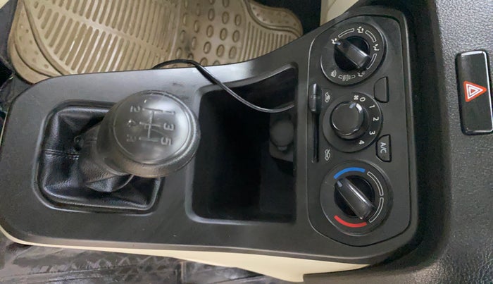 2021 Maruti New Wagon-R LXI CNG (O) 1.0, CNG, Manual, 45,986 km, Gear Lever