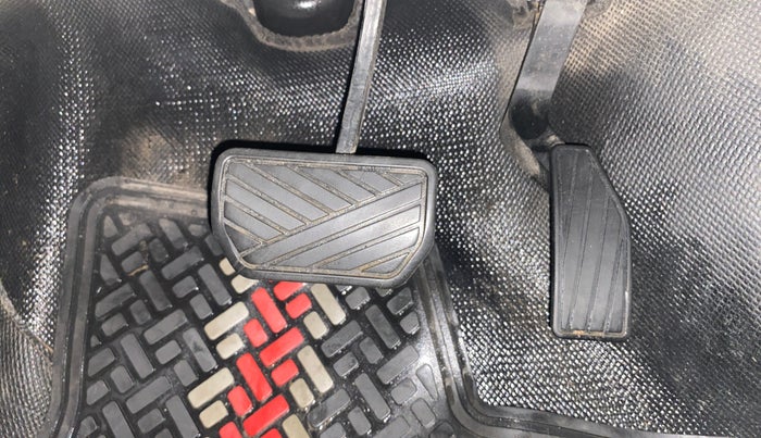 2019 Maruti Celerio ZXI AMT (O), Petrol, Automatic, 76,552 km, Pedals