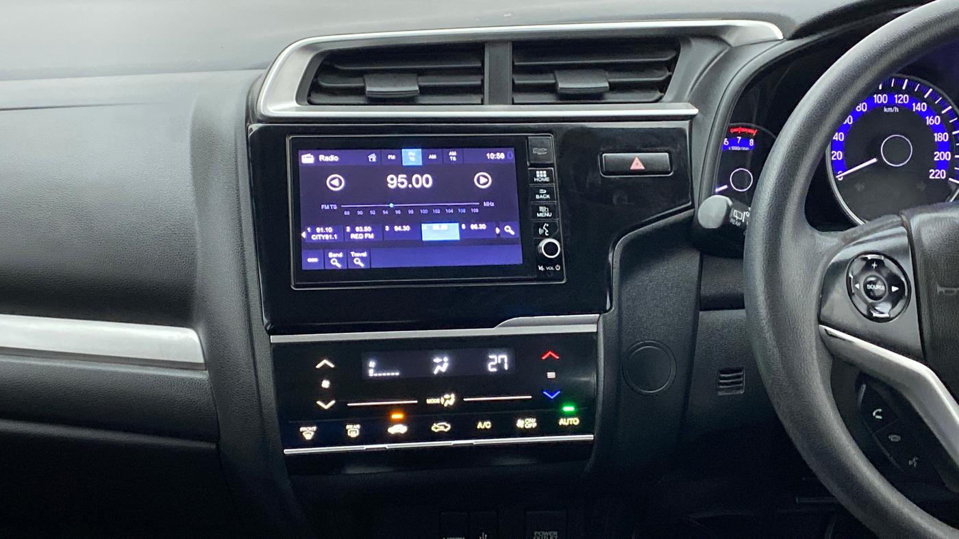 2017 Honda WR-V 1.2L I-VTEC VX MT, Petrol, Manual, 80,748 km, Air Conditioner