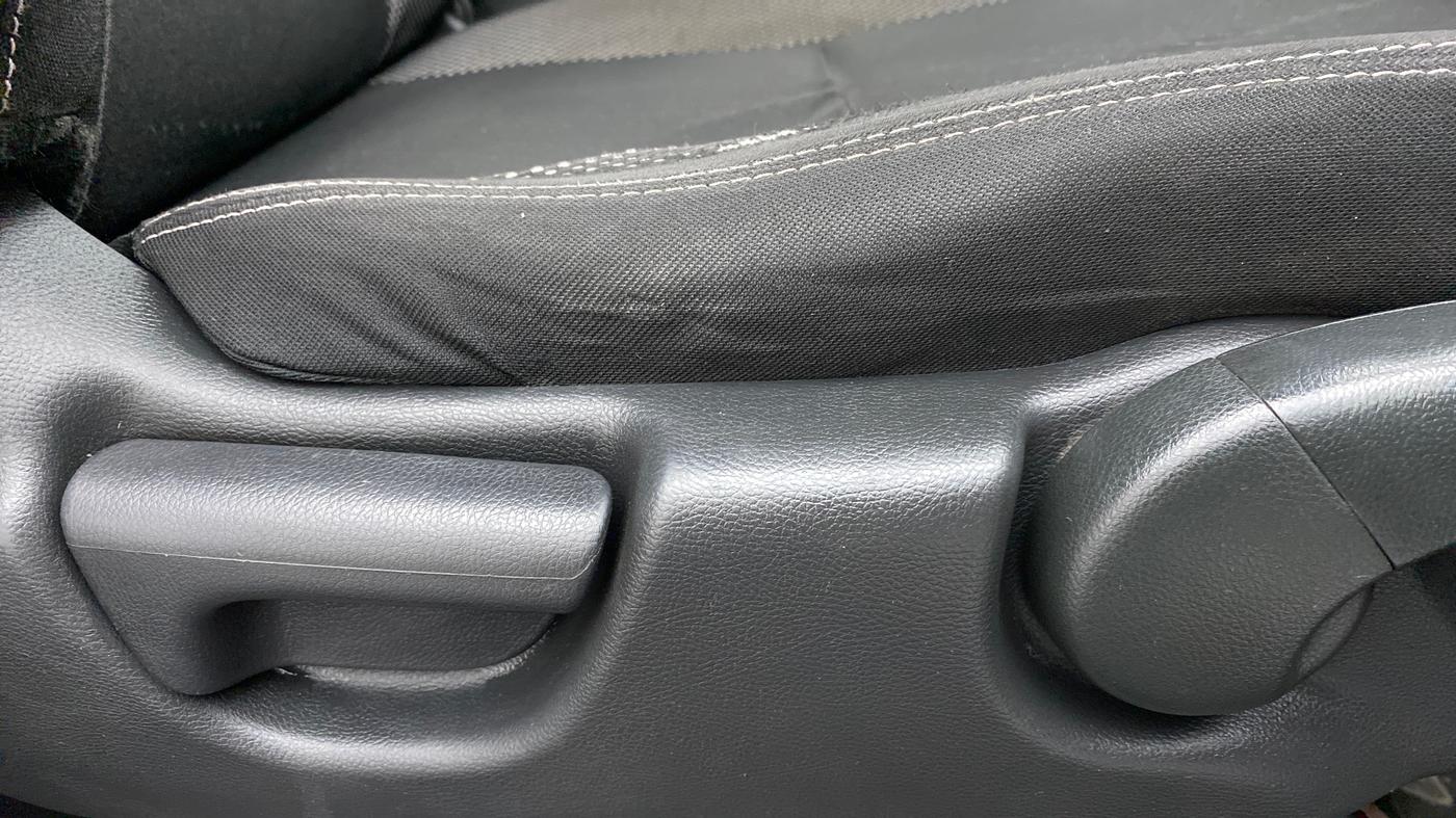 2017 Honda WR-V 1.2L I-VTEC VX MT, Petrol, Manual, 80,748 km, Driver Side Adjustment Panel