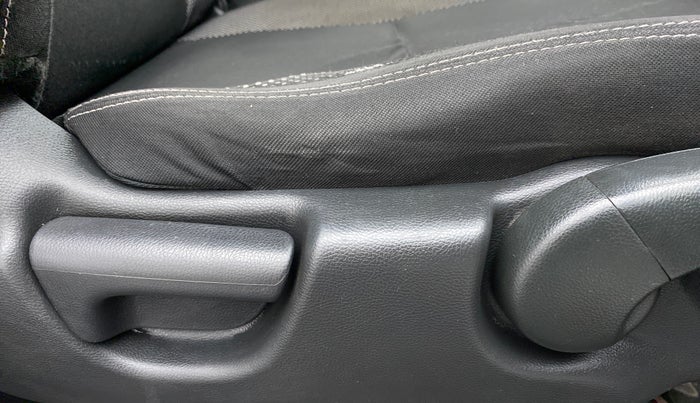 2017 Honda WR-V 1.2L I-VTEC VX MT, Petrol, Manual, 80,748 km, Driver Side Adjustment Panel