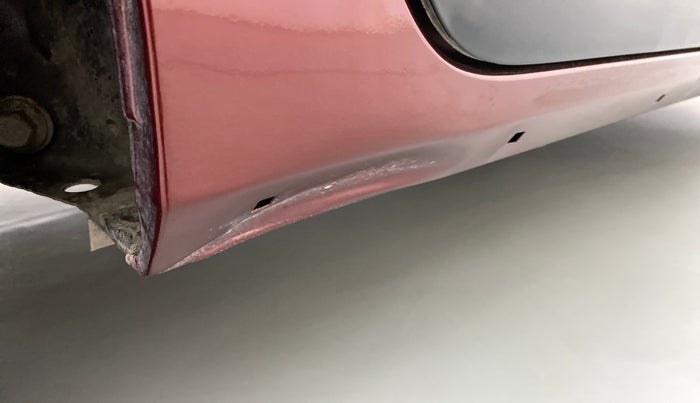 2017 Honda WR-V 1.2L I-VTEC VX MT, Petrol, Manual, 80,748 km, Right running board - Slightly dented