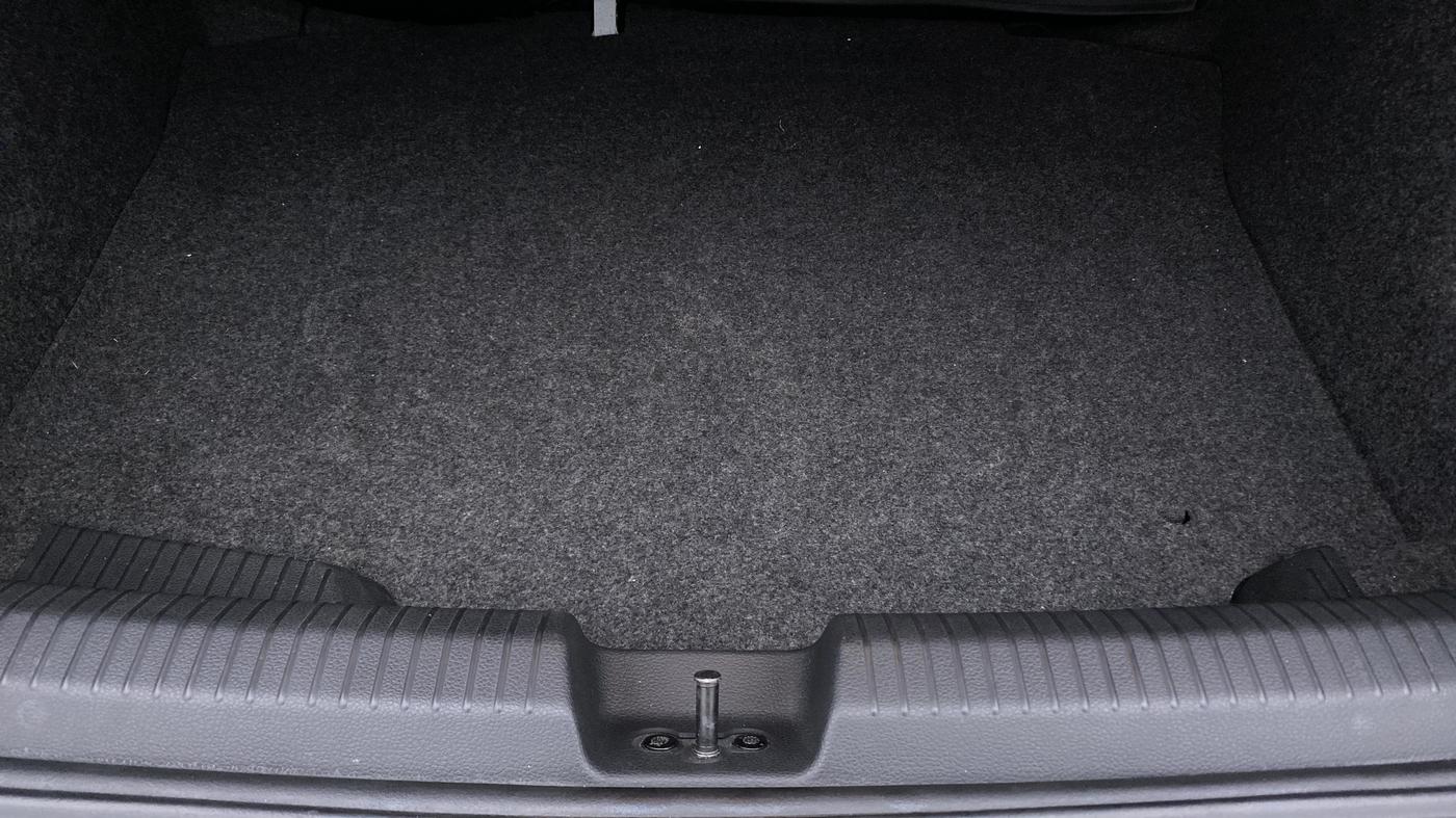 2019 Volkswagen Ameo Trendline 1.0, Petrol, Manual, 5,870 km, Boot Inside