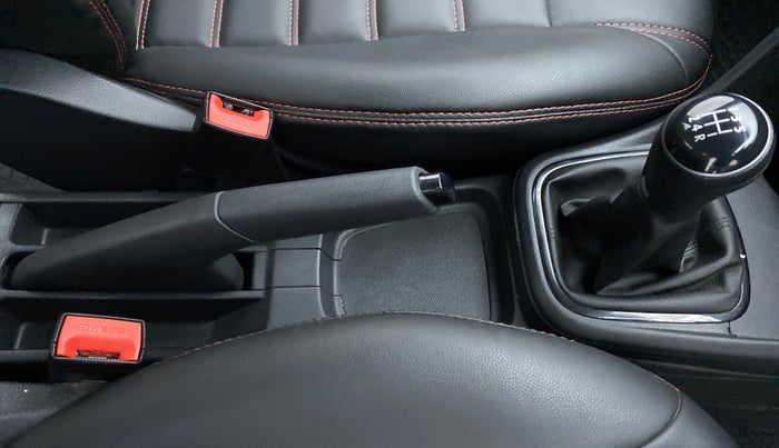 2019 Volkswagen Ameo Trendline 1.0, Petrol, Manual, 5,870 km, Gear Lever