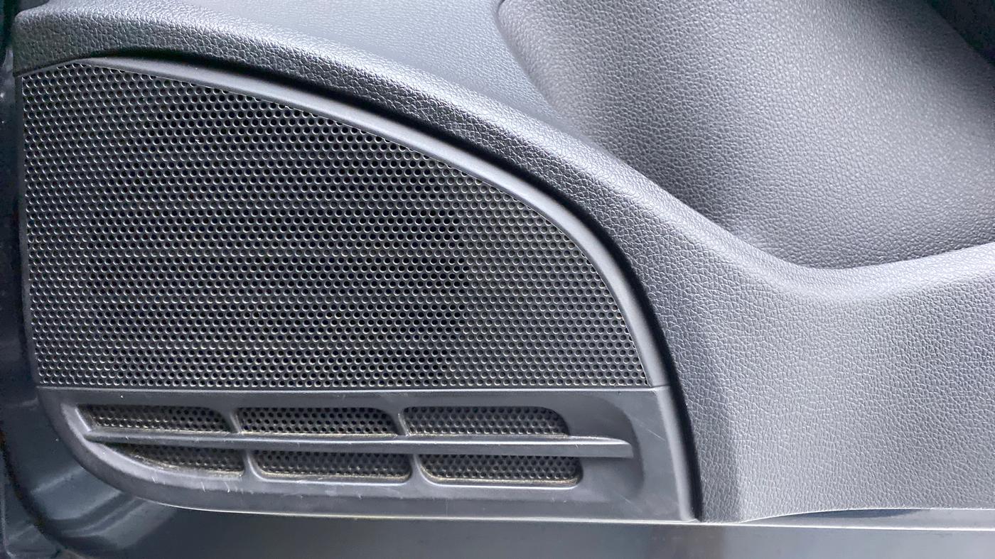 2019 Volkswagen Ameo Trendline 1.0, Petrol, Manual, 5,870 km, Speaker