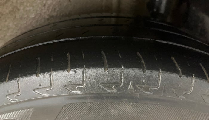 2021 Maruti IGNIS ZETA 1.2, Petrol, Manual, 78,879 km, Left Rear Tyre Tread