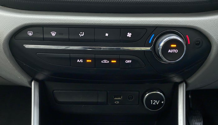 2020 Tata ALTROZ XZ DIESEL, Diesel, Manual, 71,402 km, Automatic Climate Control