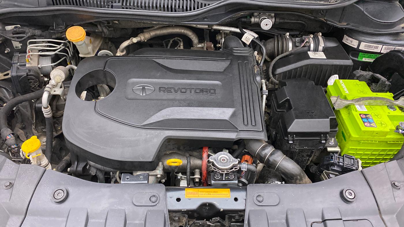 2020 Tata ALTROZ XZ DIESEL, Diesel, Manual, 71,402 km, Open Bonet