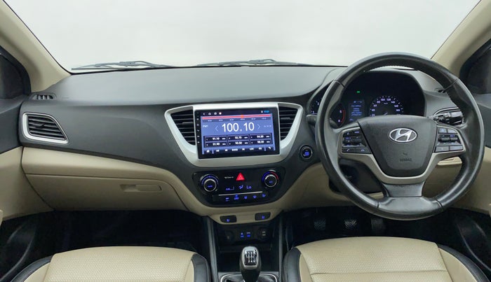 2017 Hyundai Verna 1.6 SX (O) CRDI MT, Diesel, Manual, 54,327 km, Dashboard