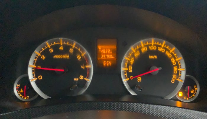 2013 Maruti Swift VXI, Petrol, Manual, 85,750 km, Odometer Image