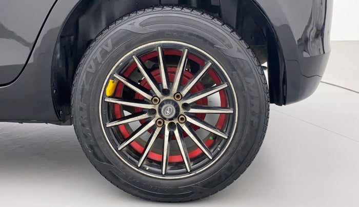 2013 Maruti Swift VXI, Petrol, Manual, 85,750 km, Left Rear Wheel