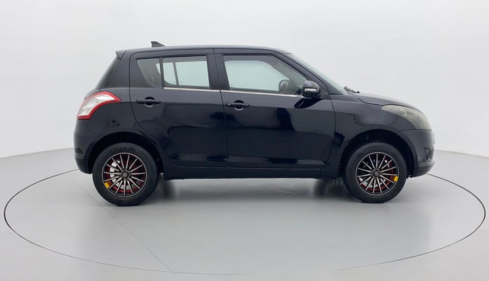 2013 Maruti Swift VXI, Petrol, Manual, 85,750 km, Right Side View