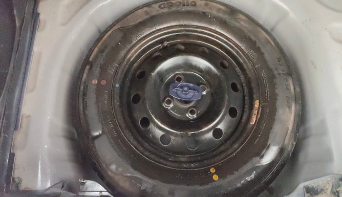 2019 Maruti Swift VXI, Petrol, Manual, 1,05,798 km, Spare Tyre