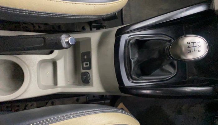 2014 Ford Ecosport TITANIUM 1.5L PETROL, Petrol, Manual, 1,18,961 km, Gear Lever