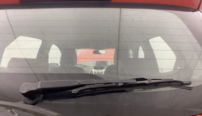 2014 Ford Ecosport TITANIUM 1.5L PETROL, Petrol, Manual, 1,18,961 km, Rear Wiper