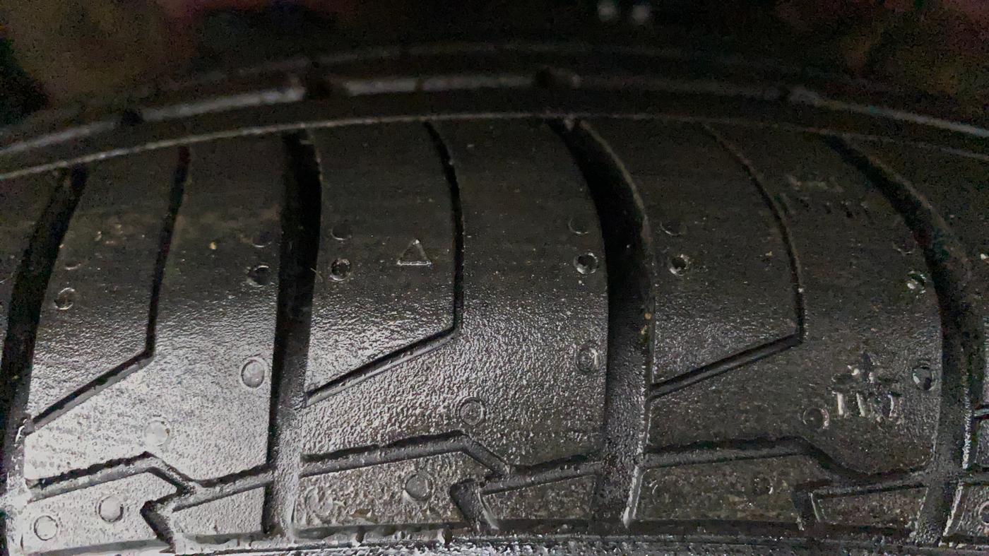 2018 Hyundai Creta SX (O) 1.6 PETROL, Petrol, Manual, 23,591 km, Left Front Tyre Tread