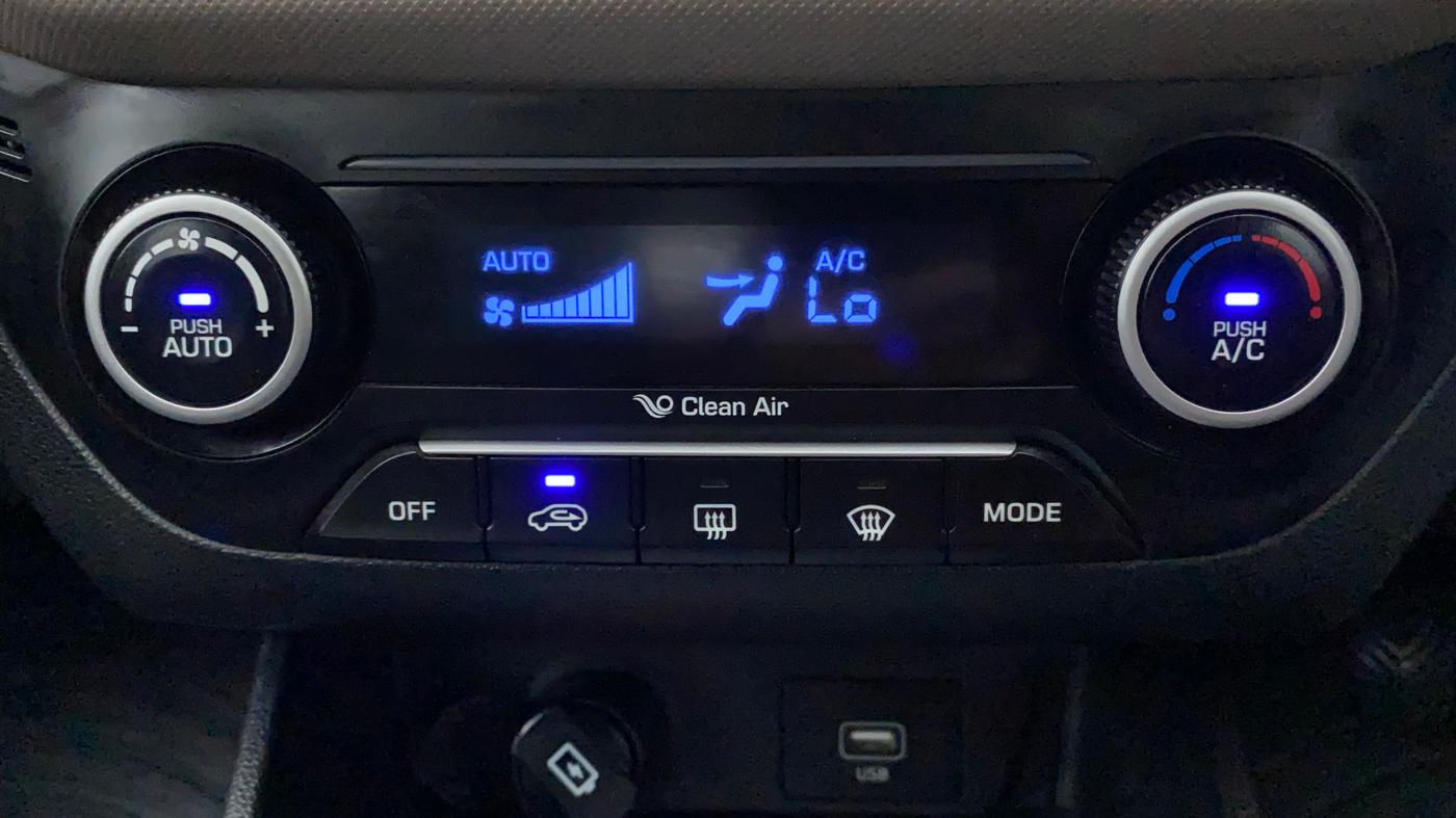 2018 Hyundai Creta SX (O) 1.6 PETROL, Petrol, Manual, 23,591 km, Automatic Climate Control