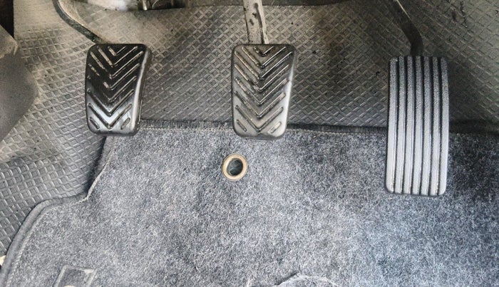 2018 Hyundai Eon MAGNA +, Petrol, Manual, 53,187 km, Pedals