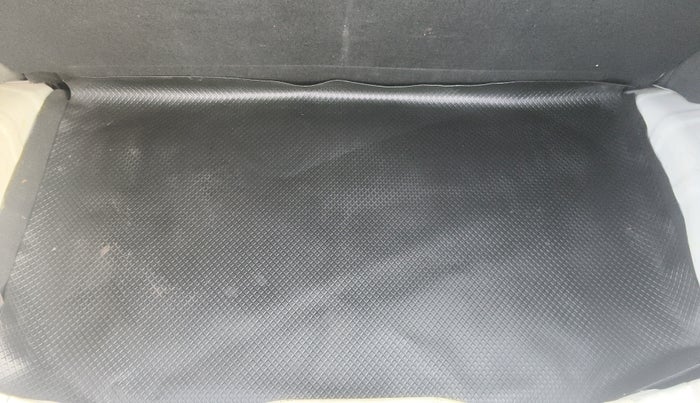 2018 Hyundai Eon MAGNA +, Petrol, Manual, 53,187 km, Boot Inside