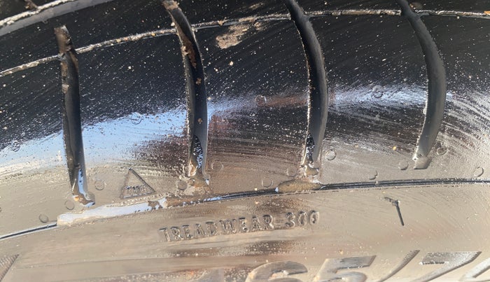 2022 Hyundai GRAND I10 NIOS ERA 1.2 KAPPA VTVT, Petrol, Manual, 58,830 km, Right Rear Tyre Tread