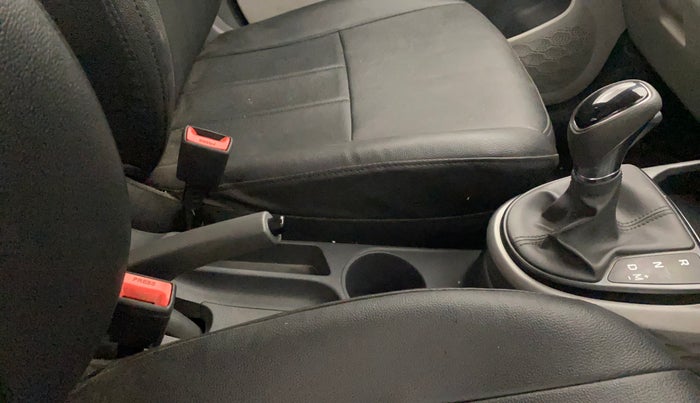 2020 Hyundai GRAND I10 NIOS SPORTZ AMT 1.2 KAPPA VTVT, Petrol, Automatic, 27,860 km, Gear Lever