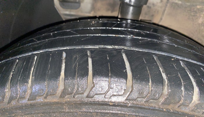 2025 Hyundai NEW I20 ASTA 1.2 MT, Petrol, Manual, 49,110 km, Left Front Tyre Tread