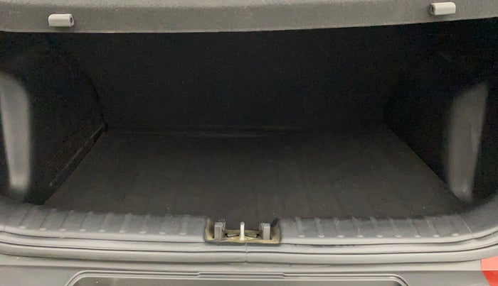 2023 KIA SONET HTK PLUS 1.0 IMT, Petrol, Manual, 41,049 km, Boot Inside