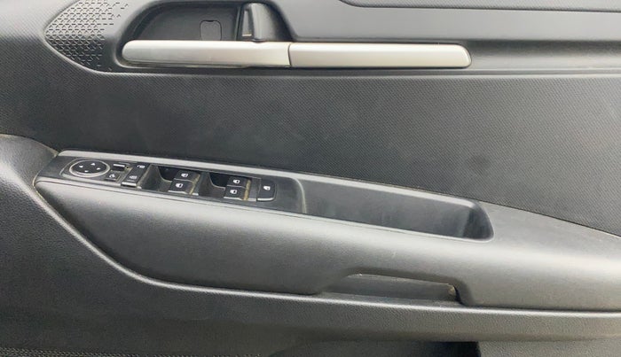 2023 KIA SONET HTK PLUS 1.0 IMT, Petrol, Manual, 41,049 km, Driver Side Door Panels Control