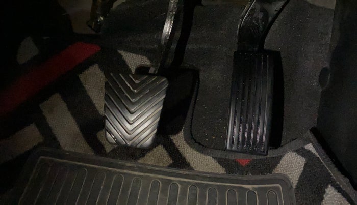 2023 KIA SONET HTK PLUS 1.0 IMT, Petrol, Manual, 41,049 km, Pedals