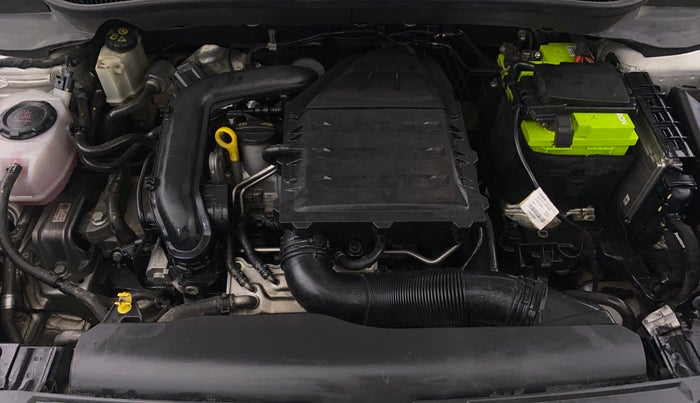 2022 Skoda KUSHAQ AMBITION 1.0L TSI MT, Petrol, Manual, 72,759 km, Engine View