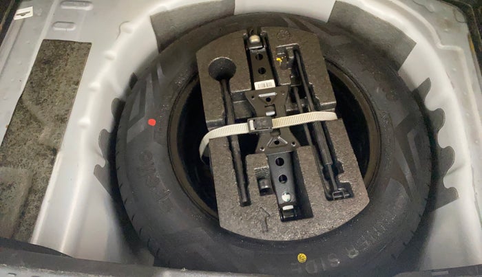 2022 Skoda KUSHAQ AMBITION 1.0L TSI MT, Petrol, Manual, 72,759 km, Spare Tyre