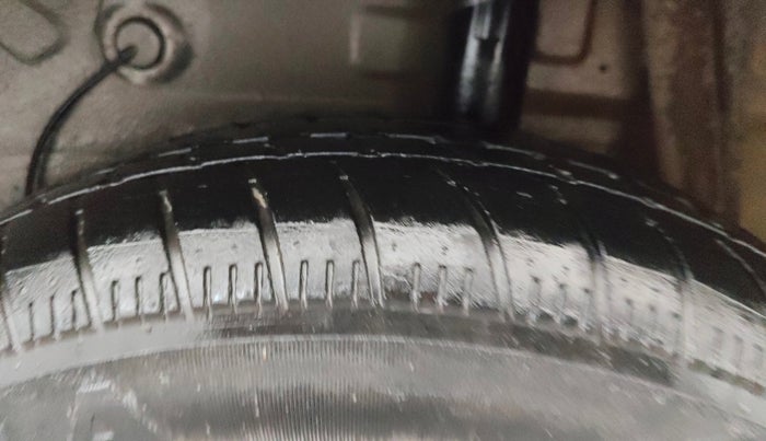 2020 Maruti Celerio VXI (O) CNG, CNG, Manual, 65,391 km, Left Rear Tyre Tread