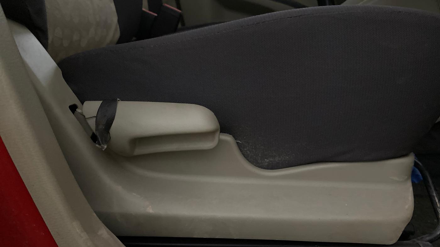 2015 Maruti Celerio VXI, Petrol, Manual, 14,879 km, Driver Side Adjustment Panel