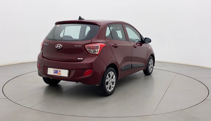2016 Hyundai Grand i10 MAGNA 1.2 KAPPA VTVT, Petrol, Manual, 69,534 km, Right Back Diagonal