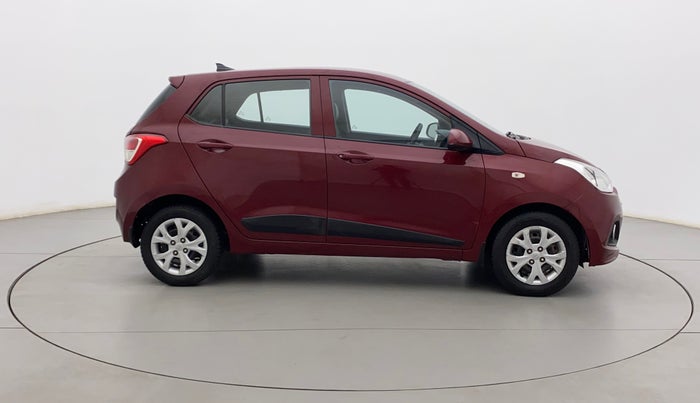2016 Hyundai Grand i10 MAGNA 1.2 KAPPA VTVT, Petrol, Manual, 69,534 km, Right Side View