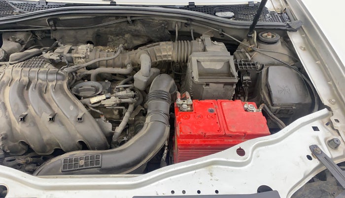 2017 Renault Duster RXS CVT, Petrol, Automatic, 1,09,289 km, Engine View - Left