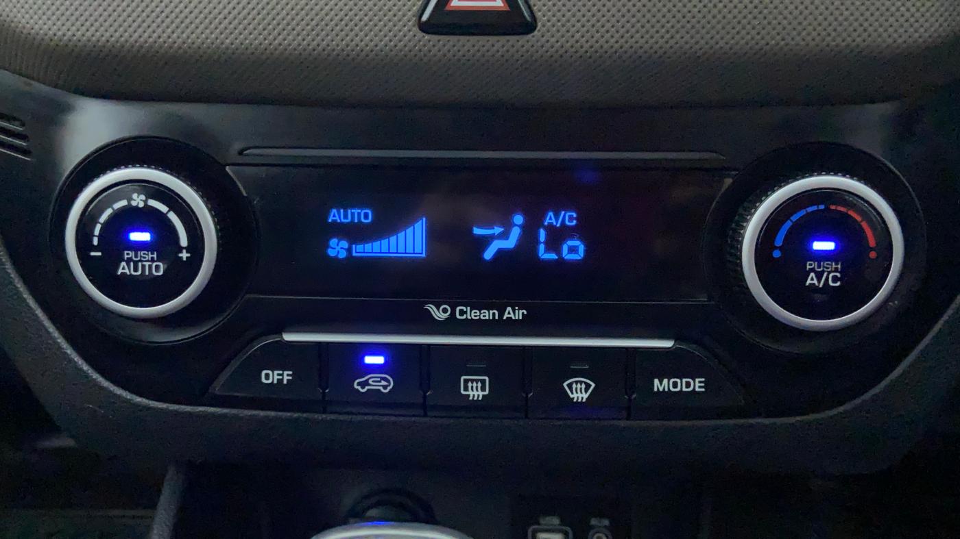 2016 Hyundai Creta SX PLUS AT 1.6 PETROL, Petrol, Automatic, 66,332 km, Automatic Climate Control