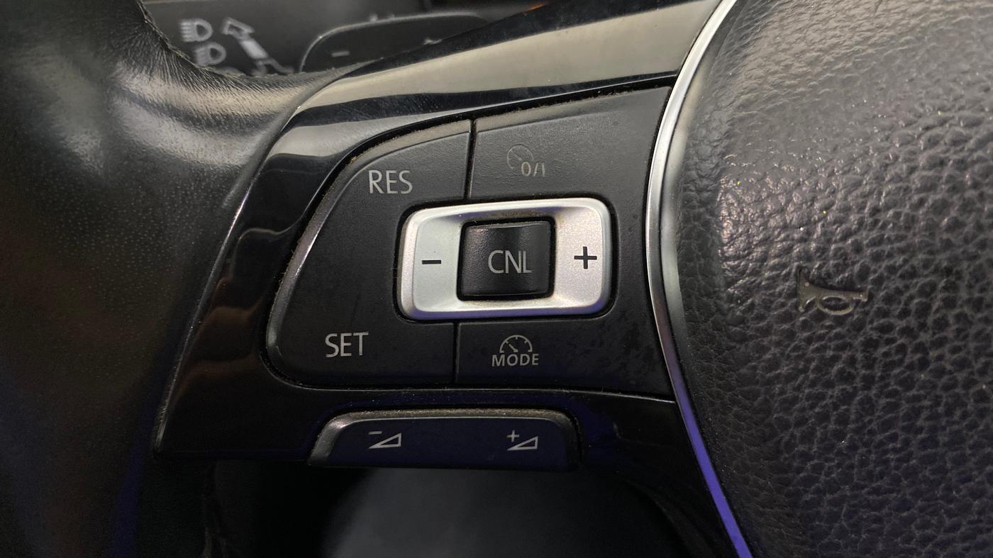 2018 Volkswagen Passat HIGHLINE DSG, Diesel, Automatic, 80,437 km, Adaptive Cruise Control