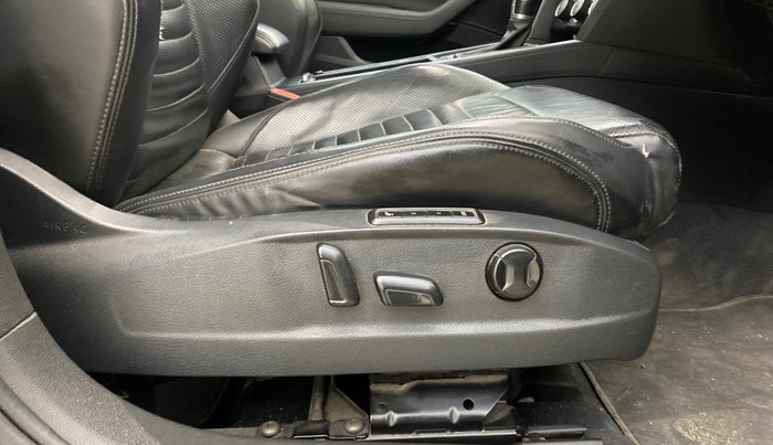 2018 Volkswagen Passat HIGHLINE DSG, Diesel, Automatic, 80,437 km, Driver Side Adjustment Panel