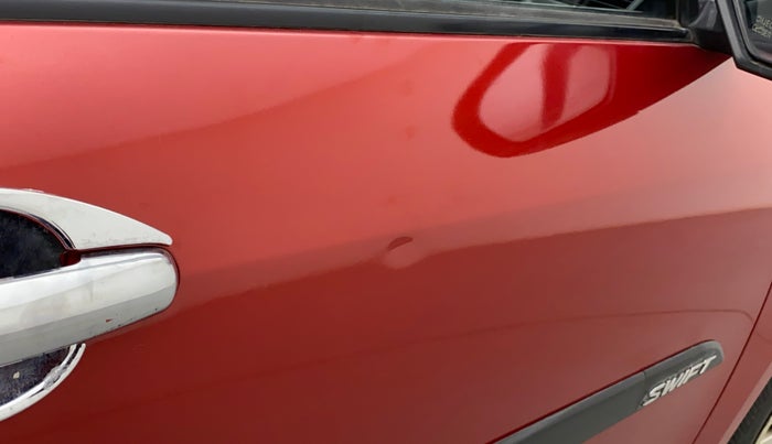 2012 Maruti Swift VXI, Petrol, Manual, 47,169 km, Driver-side door - Slightly dented